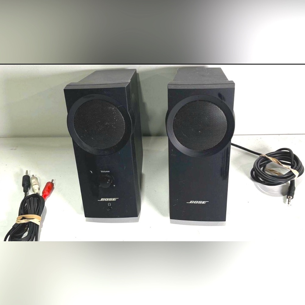BOSE- Companion 2 Speakers set for PC/Laptops/Netbooks- Black